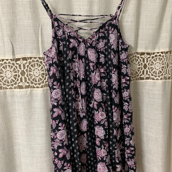 American Eagle Outfitters Dresses & Skirts - American Eagle dress American Eagle Outfitters Dresses & Skirts - American Eagle dress
